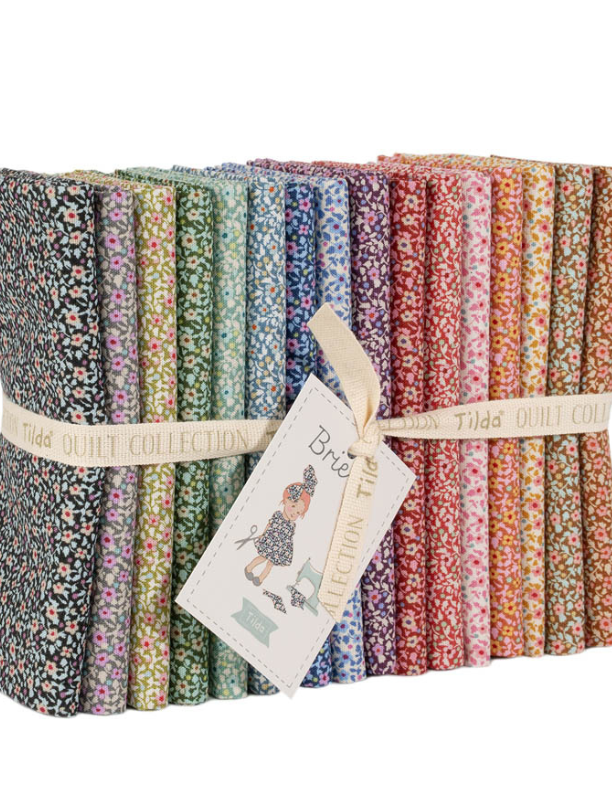 Brie Basics Fat Quarter Bundle | Tilda Fabrics