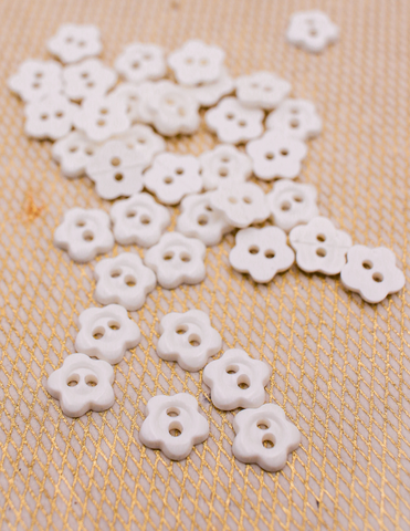 Pixie Faire Pixie Packs Pixie Packs Buttons - White Flower 3/8" Pixie Faire