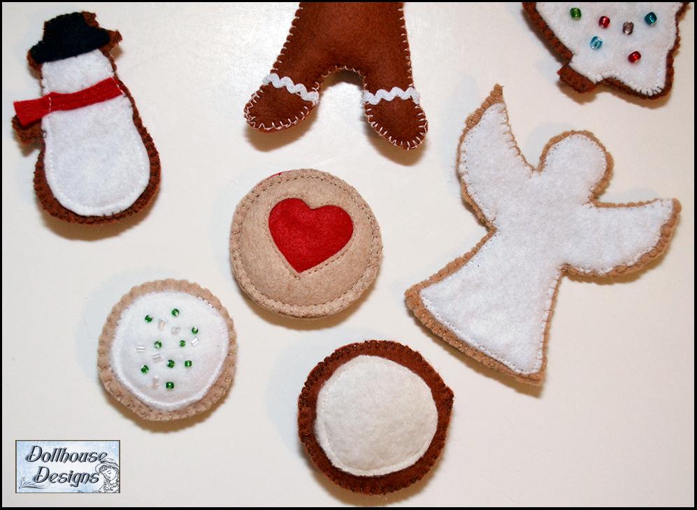 Dollhouse Designs 18 Inch Modern Christmas Cookies 18" Doll Accessory Pattern Pixie Faire