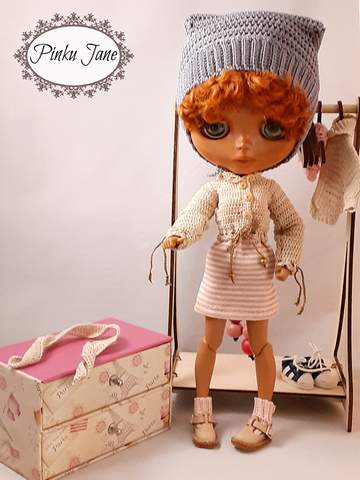 Pinku Jane Blythe/Pullip Lanni Sweater w/ Beaded Ties Crochet Pattern For 12" Blythe Dolls Pixie Faire